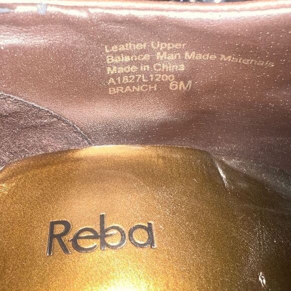Women's Reba Brown Ankle Boots Size 6M - Picture 5 of 5